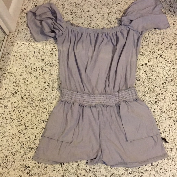 Vessos Shorts jumpsuit - Picture 7 of 9